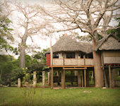 The Cove Luxury Treehouses zuidkust Kenia - interieur receptie