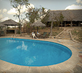 Stanley's Kopje zwembad, Mikumi nationaal park Tanzania