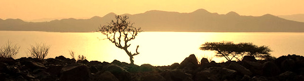 OnsKenia, Turkana meer zonsondergang 