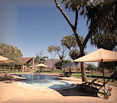 Ashnil Samburu tentenkamp zwembad, Buffalo Springs Kenia